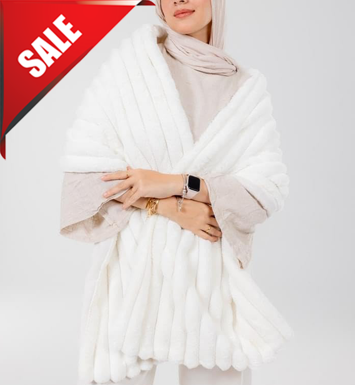 شالات فرو ناعمة بتصاميم وألوان عصرية